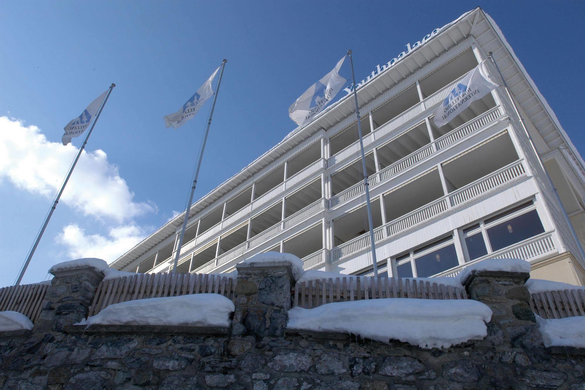 Davos Youth Hostel Exteriér fotografie